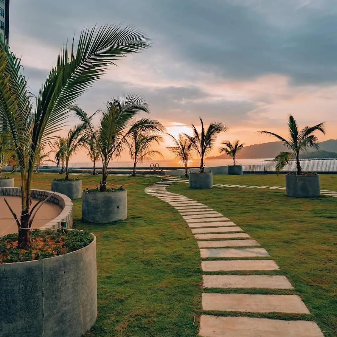 Hotel Jesselton Quay Sea View Kota Kinabalu